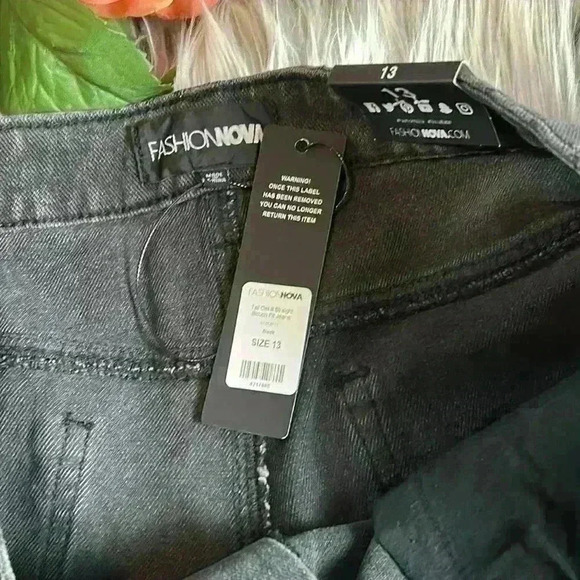 Fashion Nova Black Tall Get It Straight Slouch Fit Jeans, 13 - Picture 7 of 9